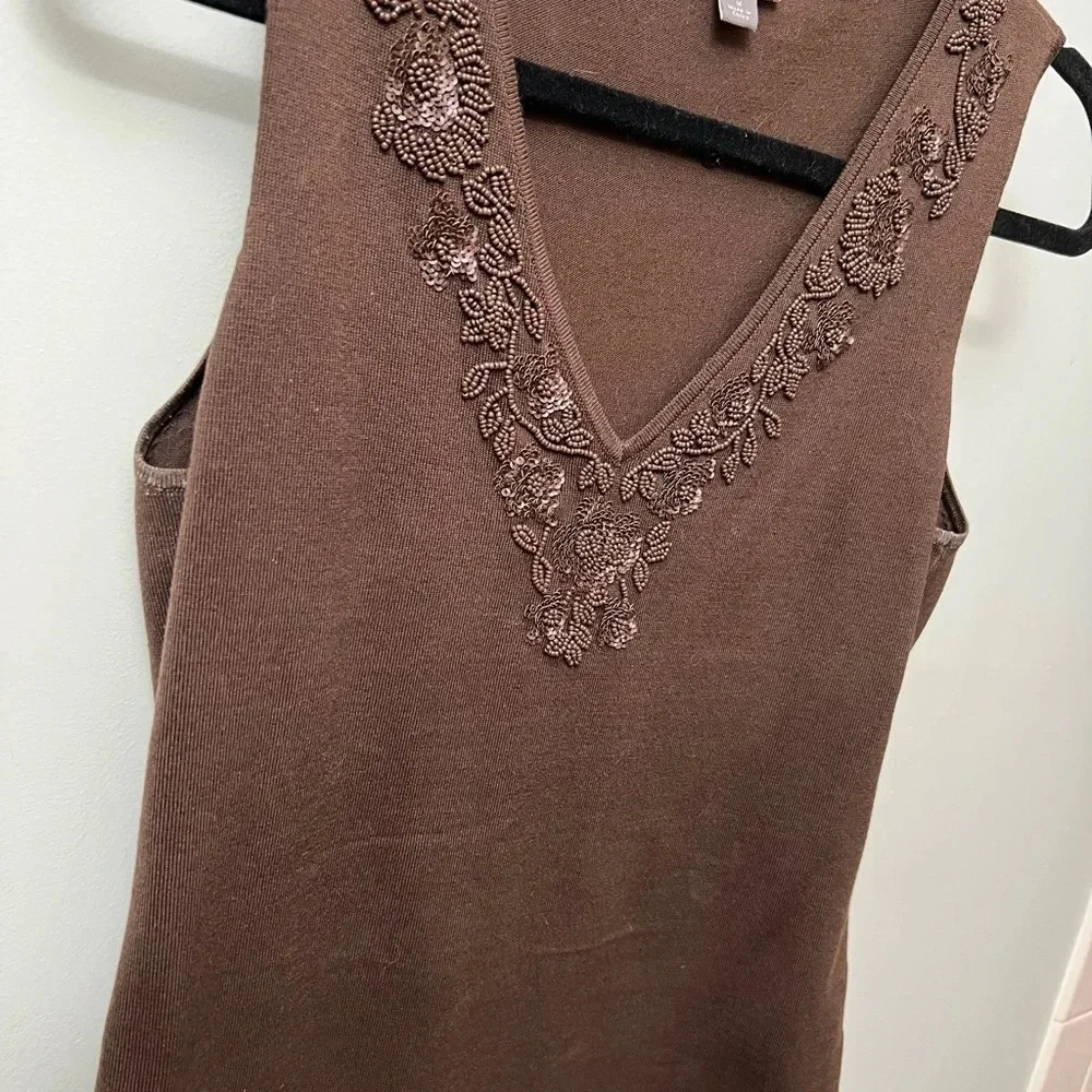 Ann Taylor brown beaded v-neck sweater silk-blend sleeveless top medium - Picture 7 of 17